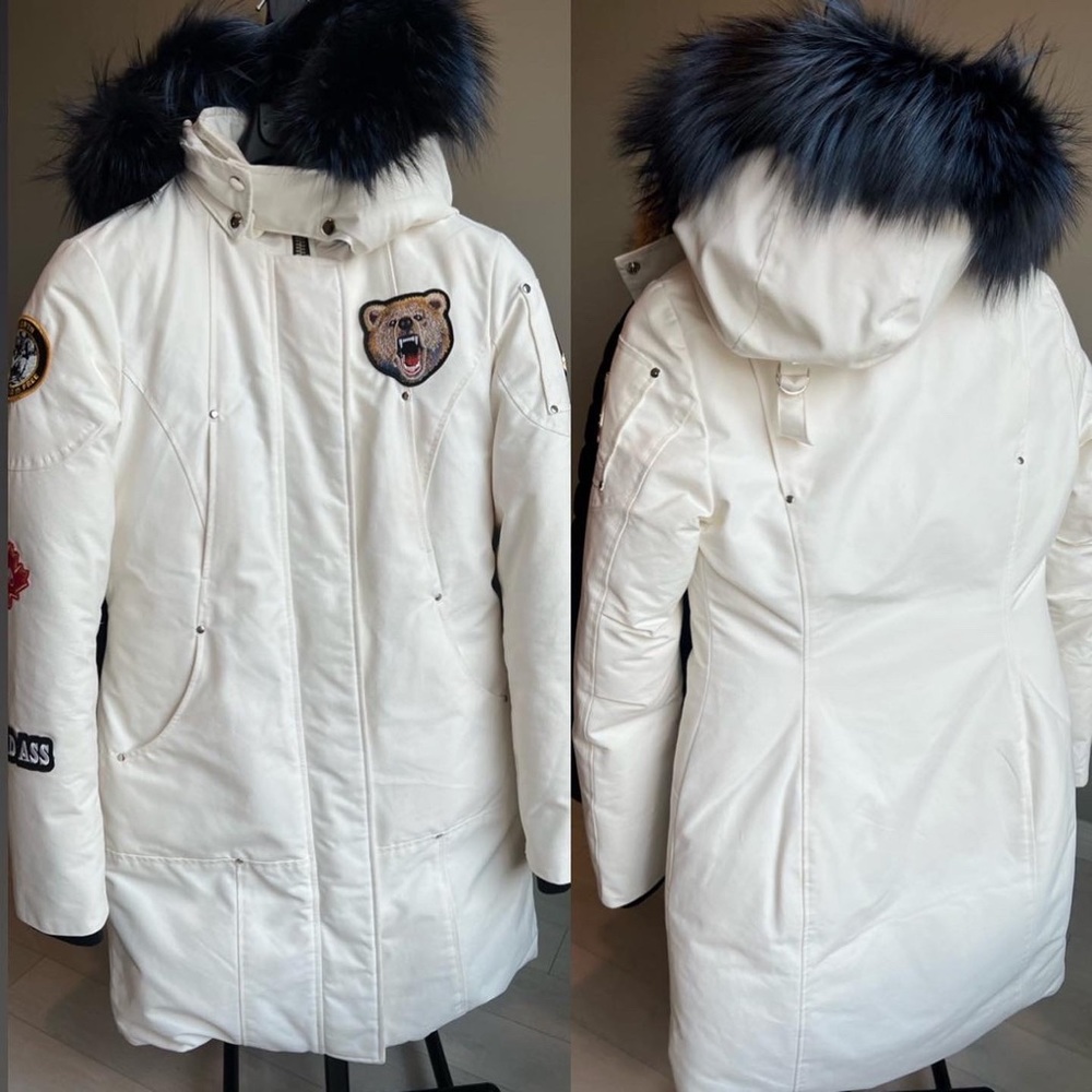 Authentic Moose Knuckles limited edition Down long parka hoody with real Fur